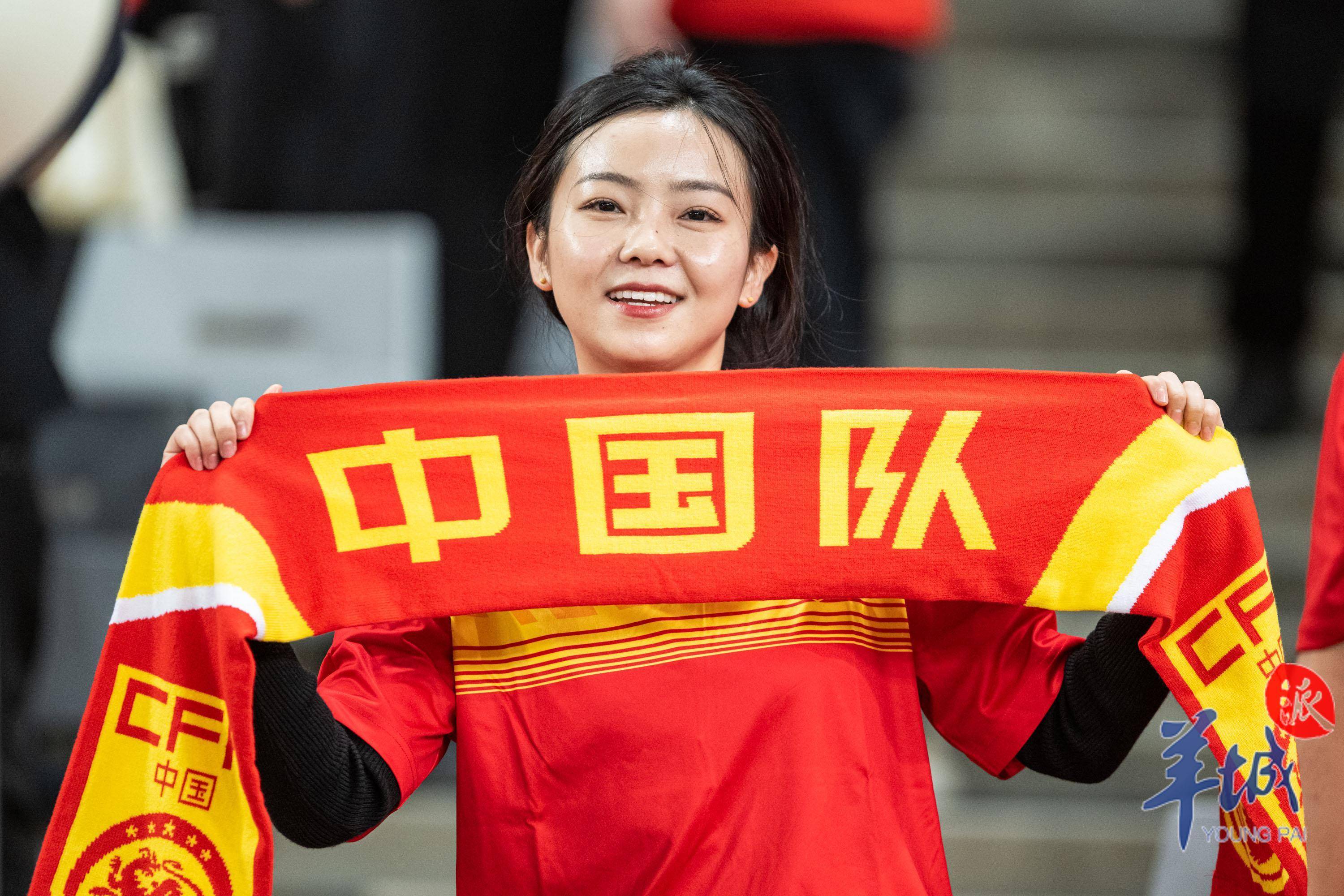 中国女足备战披挂上阵，球迷期待表现优异的简单介绍